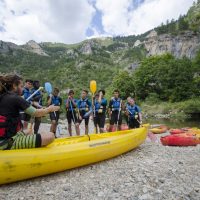 Mon séjour nature a à coeur de pouvoir accueillir tous types de publics, mais surtout permettre à tous d'avoir accès à la pratique des activités de pleine nature comme ici le canoë..