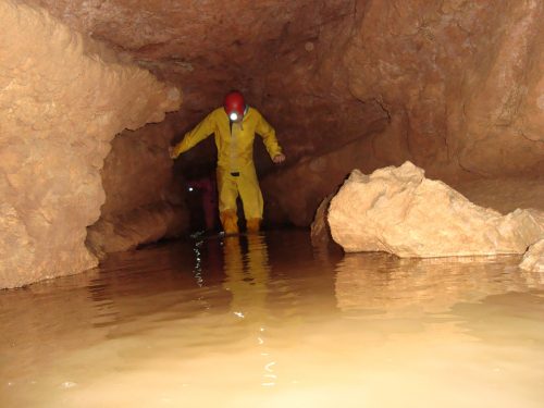 sport-activite-nature-lozere-speleologie-21